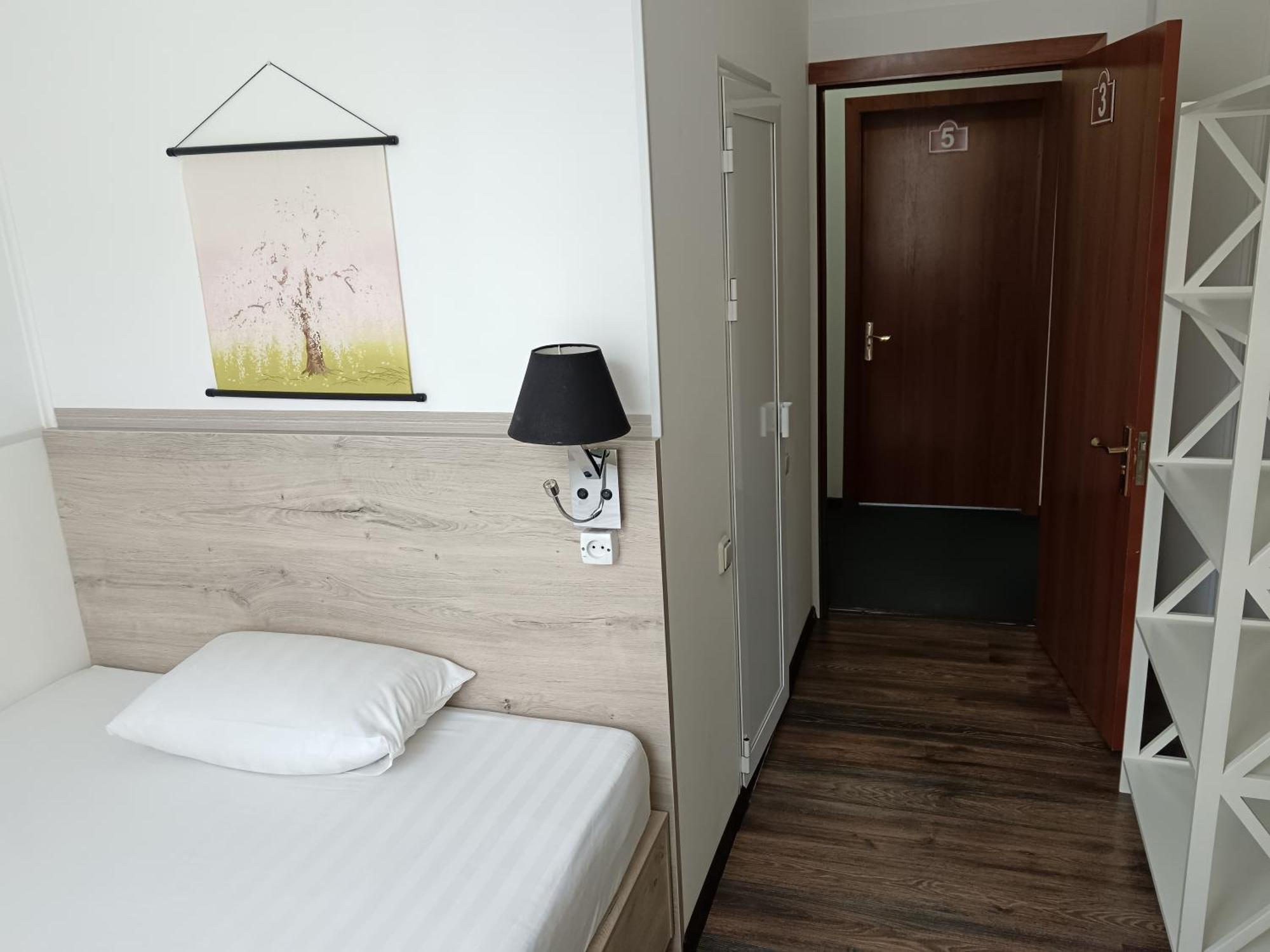 Sakura Inn Фергана Екстер'єр фото
